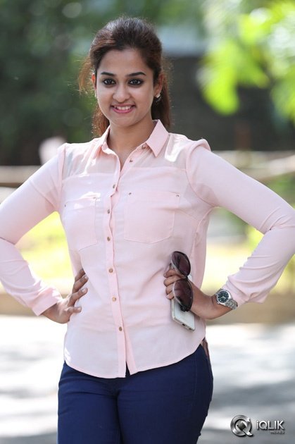 Nanditha-at-Shankarabharanam-Movie-Release-Press-Meet